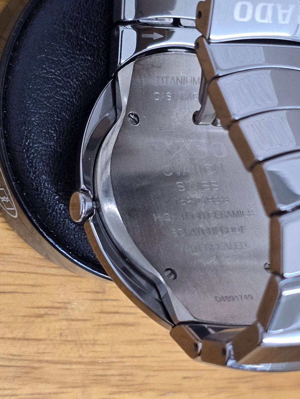 Rado Orologi: Montre Rado Quartz/ Céramique Titane – Usato da Tramelan venduto da Nirdan 4