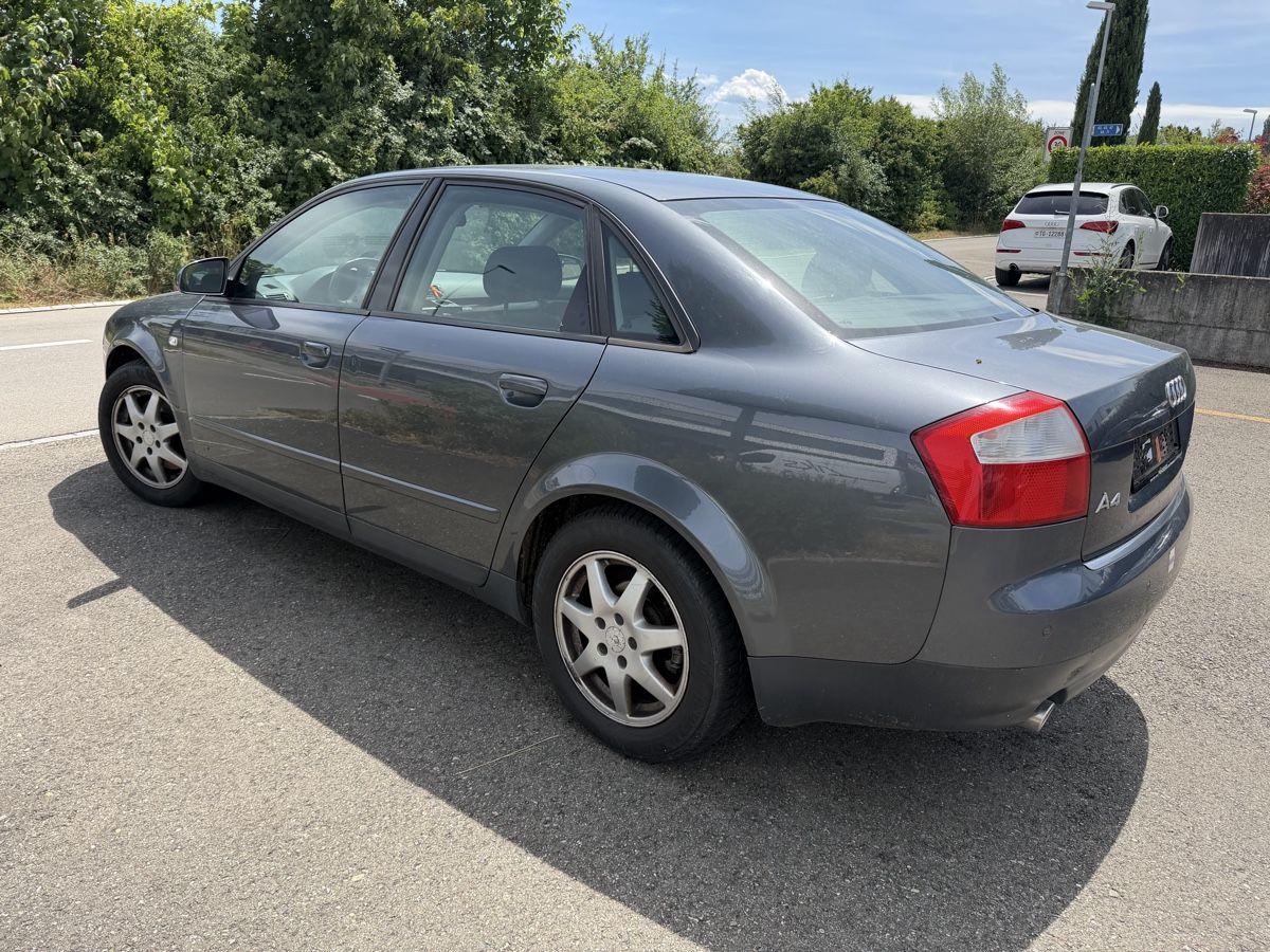 Audi Automobili: Audi A4 3.0 V6 Quattro – Difettoso da Tägerwilen venduto da pescatore76 4