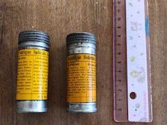Tutti gli attrezzi: Gewehrfett, Schweizer Armee, gebraucht – Usato da Zürich venduto da Baumgarten05 1