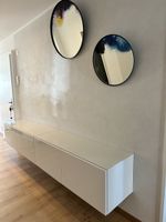 IKEA BESTÅ Sideboard – Weiss Hochglanz mit Glasabdeckung