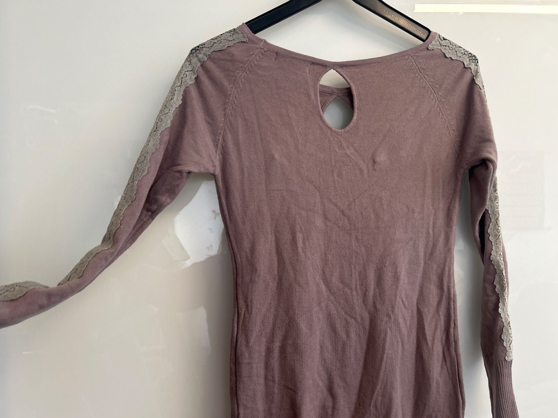 Maglioni & Felpe: Pullover Lang Figurbetont mit Spitze 1 Size Neu – Nuovo e nell'imballaggio originale da Regensdorf venduto da Spyke55 4