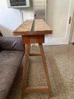 Tisch aus Holz mit schwarzer Einlage gut erhalten 120cm