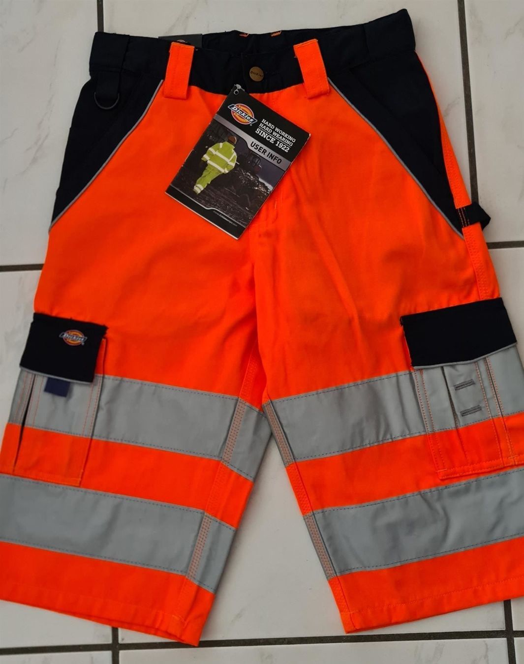 Dickies Hosen: Dickies Arbeitshose, Warnschutzhose Gr. 46 – Neu und originalverpackt aus Uerkheim von Kaufoption 1