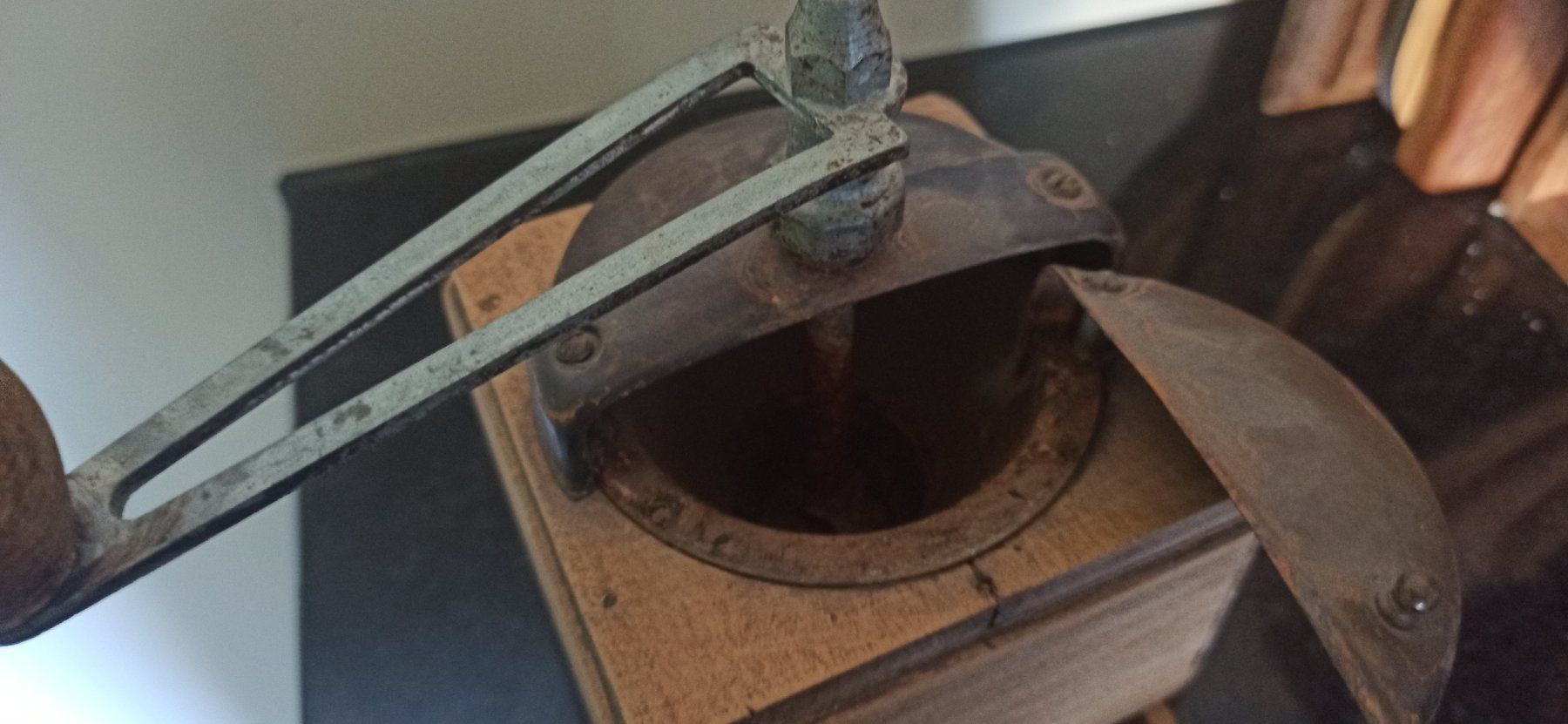 Elettrodomestici da cucina: Kaffemühle – Usato da Luzern venduto da Hherger 2