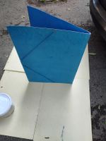 Blaue Zeichenmappe