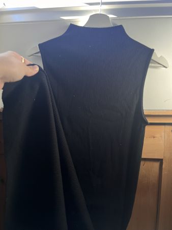 Schwarzes Sommerkleid