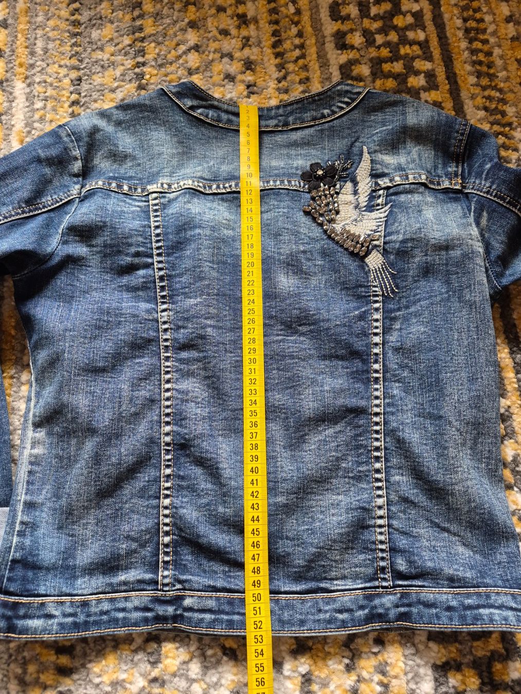 Giacche: Veste en jeans stretch taille M – Usato da le landeron venduto da canette 9