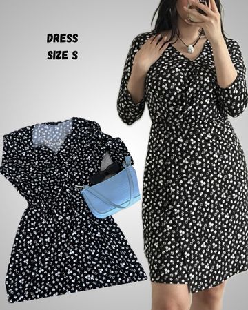 Robe d'été noire à fleurs blanches taille S