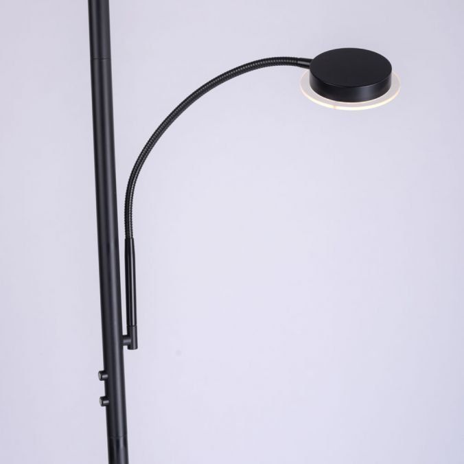 Lampade: Stehlampe mit Lesearm – Usato da Werdenberg venduto da Siril1 1