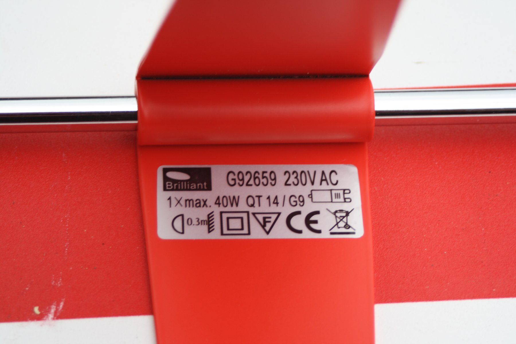 Lampade: DESIGNER TISCH LAMPE ROT MIT LED BIRNE – Usato da Wauwil venduto da Pneuedy 8