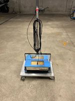 Boden reinigen Maschine