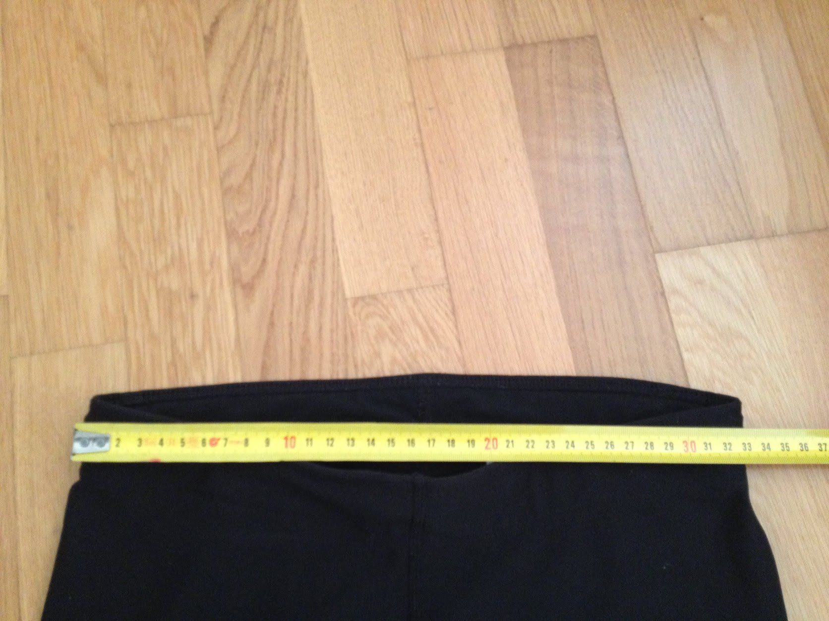 Nike Leggings: Sport Leggins Nike – Usato da Dübendorf venduto da Fip05 3