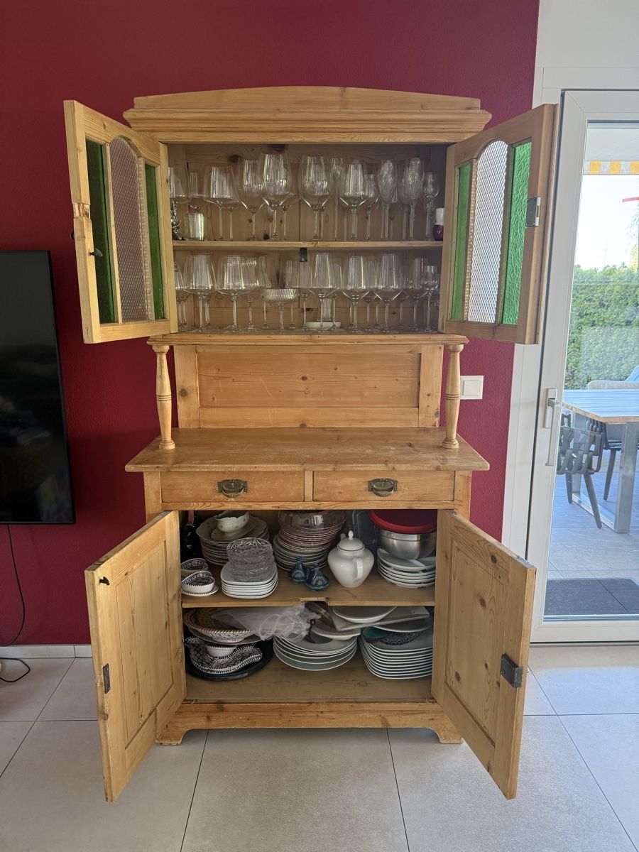 Buffets: Küchenmöbel - Chuchi-Chäschtli – D'occasion à Buttikon SZ par Roeschimoeschi 1