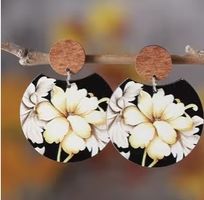 Boucles d'oreilles pendantes fleuries,bois 