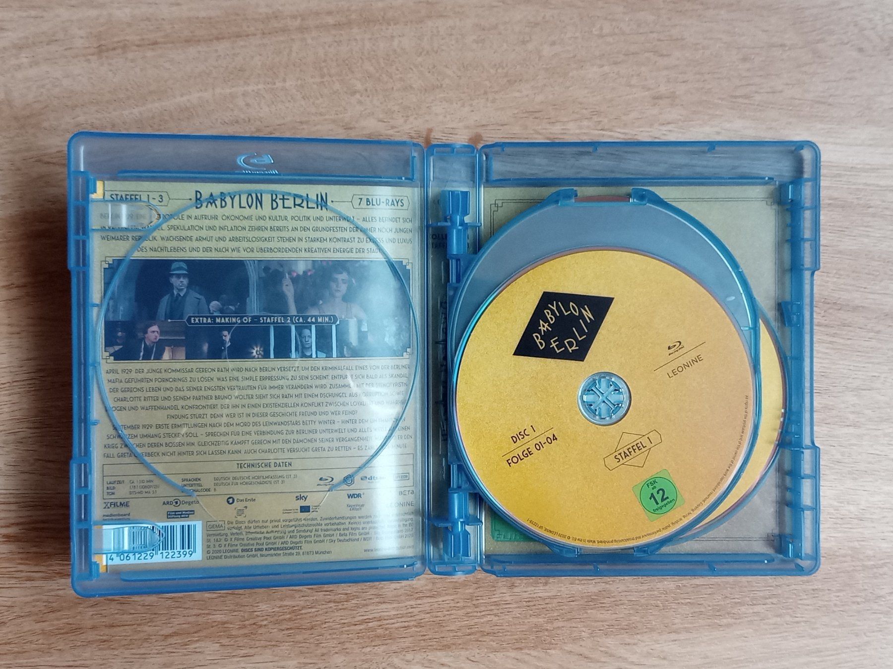 Tutti i DVDs: Babylon Berlin - Staffel 1 - 3, BD – Usato da Spiez venduto da egonolsen 2
