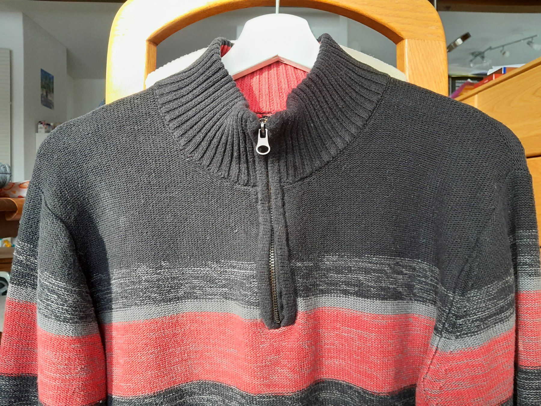 Maglioni & Felpe: Pullover, Park Slope, schwarz/rot/grau, Grösse S – Usato da Neuheim venduto da discovery27 1