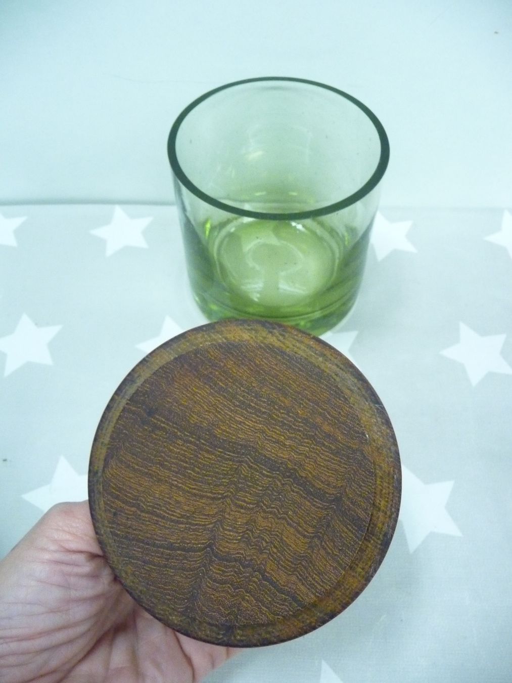 Bicchieri: Sarnenglas Sarner Glas mit Teakdeckel Dose – Usato da Rafz venduto da Powacaddy 1