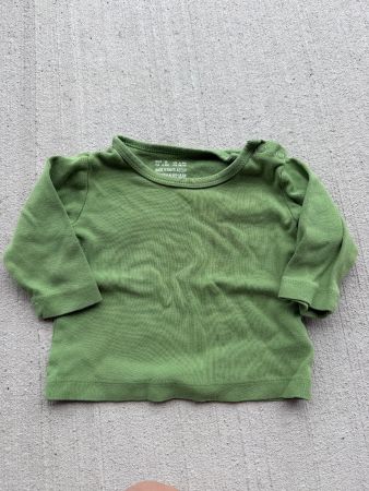 Grünes H&M Baby Shirt, Grösse 68
