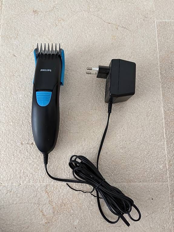 Philips Gesichtspflege: Philips Haarschneider – Gebraucht aus Riehen von babba1958 2