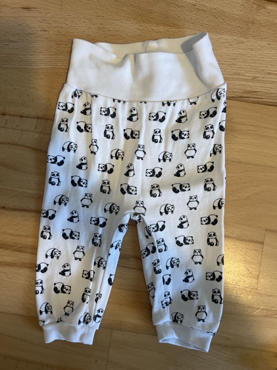 Lotti & Set di vestiti: 3 Hosen Baby Grösse 56 – Usato da Zürich venduto da Jakomo007 1