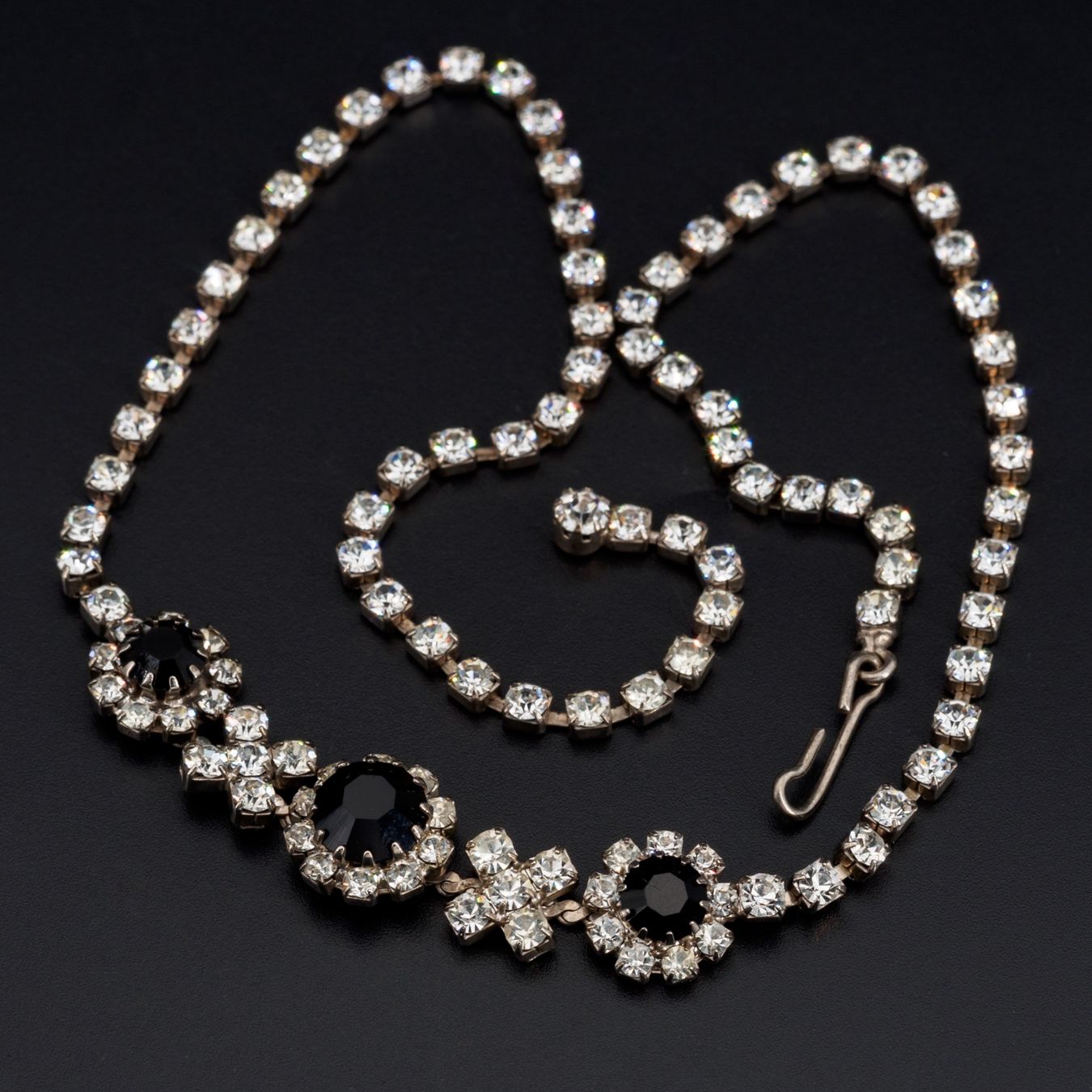 Catenine: Vintage Halskette mit Strass – Usato da Zürich venduto da nostalgic_treasures 1