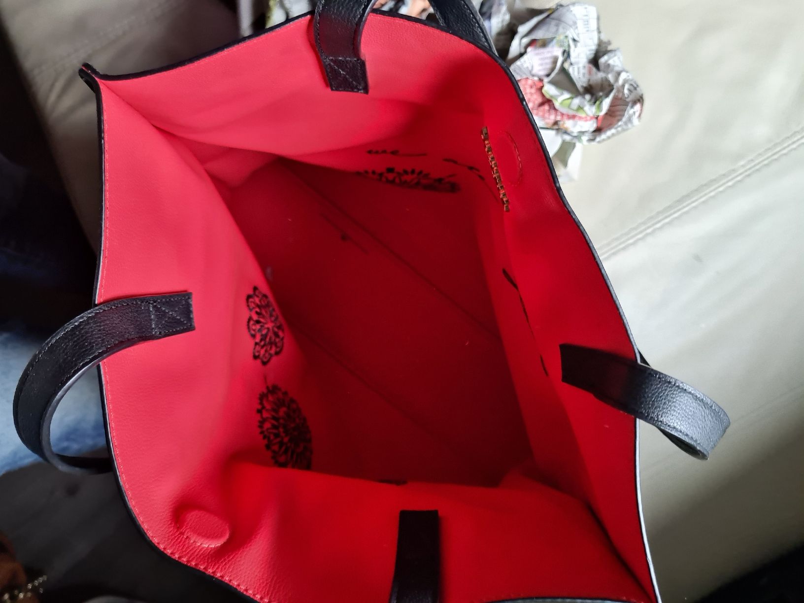 Desigual Taschen für Damen: Desigual Handtasche – Gebraucht aus Heiligkreuz (Mels) von 1971dani 1