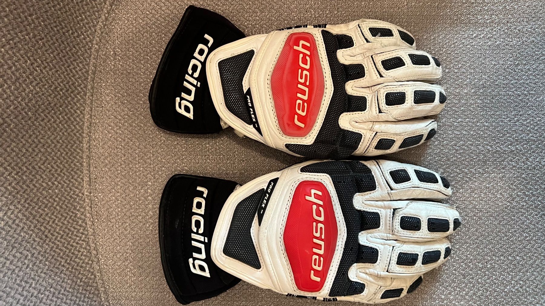 Reusch Handschuhe & Handstulpen: Reusch Racing Skihandschuhe, Grösse 7/XS – Gebraucht aus Bern von bel_yhz8