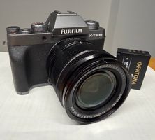 Fujifilm X-T200 + objectif 18-55mm + 2 batteries