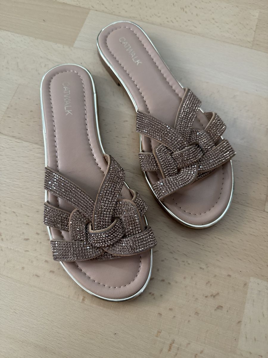 Dosenbach Scarpe da donna: Sandalen Gr.39 von Catwalk – Usato da Winkel venduto da _OachKatzerl_