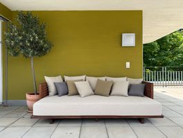 Hochwertige Garten-Lounge aus Massivholz inkl. Zubehör