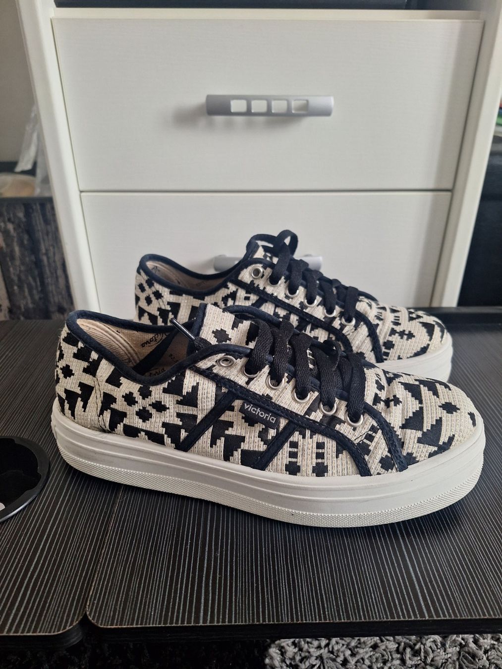 Victoria Scarpe da donna: Victoria Plateau – Usato da Worb venduto da nfsolutions 1