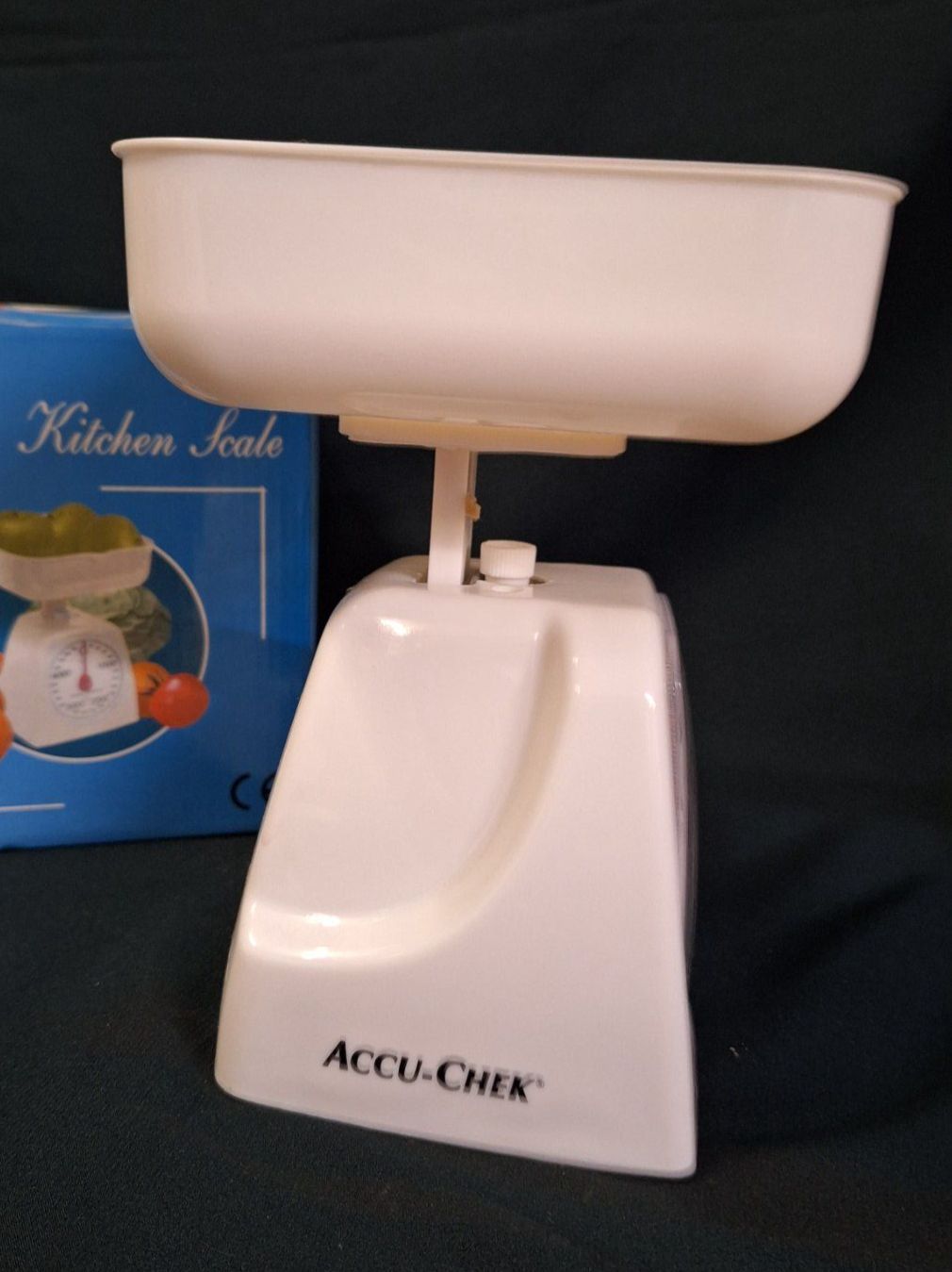 Küchenwaagen: Küchenwaage "Kitchen Scale", Kunststoff weiss bis 5 Kg. – Gebraucht aus Arlesheim von shopradl 2