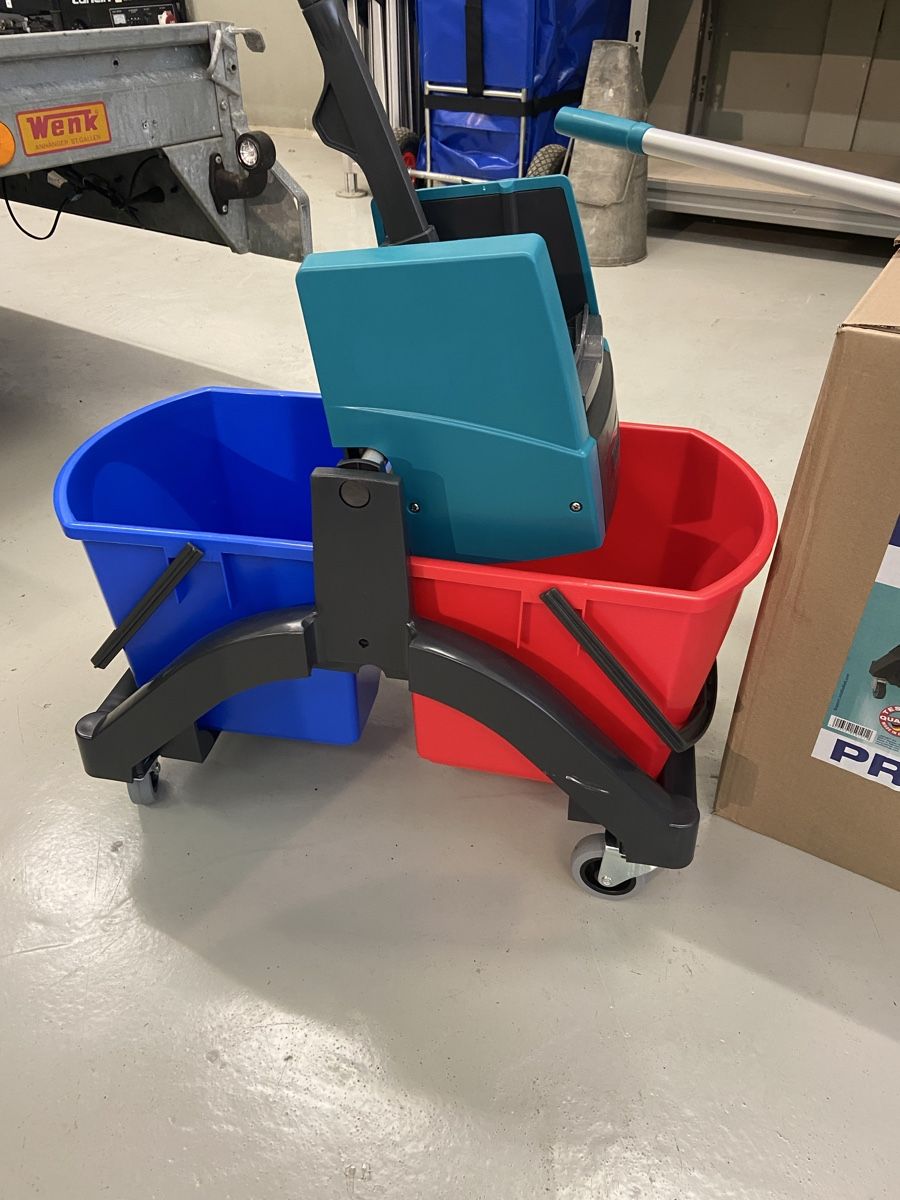 Altro per la casa: Leifheit professional duo – Nuovo e nell'imballaggio originale da Epauvillers venduto da Crap2 1