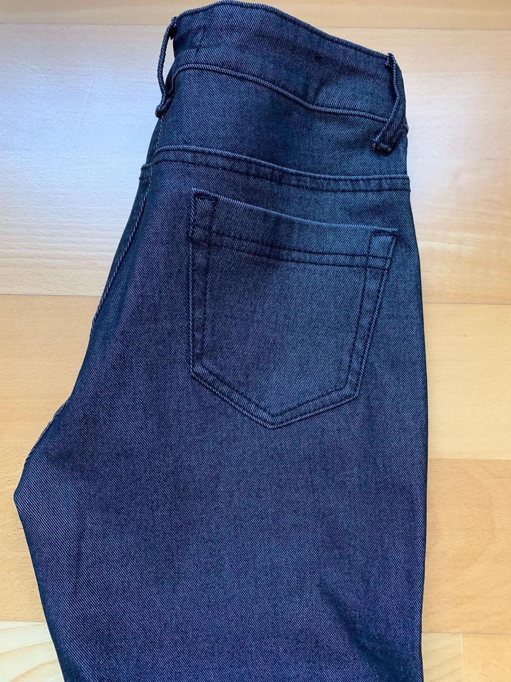 Pantaloni: Damen hose gr40 – Usato da Nürensdorf venduto da and_5tlm 2