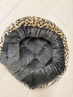 Katzen/ Hundebett 4moreCATS Leopardenmuster grau neuwertig