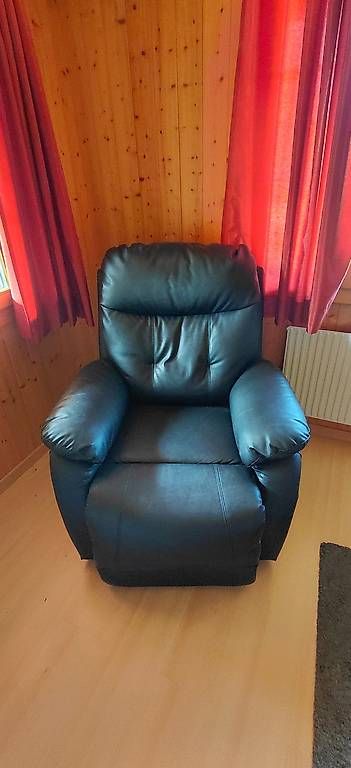 Fauteuils: Neuer Leder Relax Sessel – D'occasion à Brienzwiler par her_5hph 2