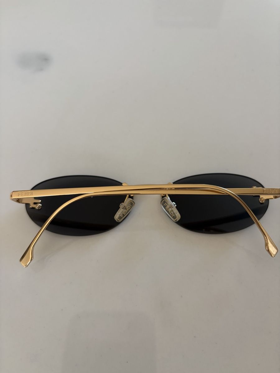 Fendi Lunettes & Verres: Fendi oval glasses  – Neuf (Voir description) à Cologny par sab_xh7v 1