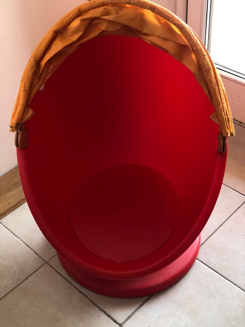 Poltrone: Cooler Kinderdrehsessel mit Dach – Usato da Röschenz venduto da Tashroal 4