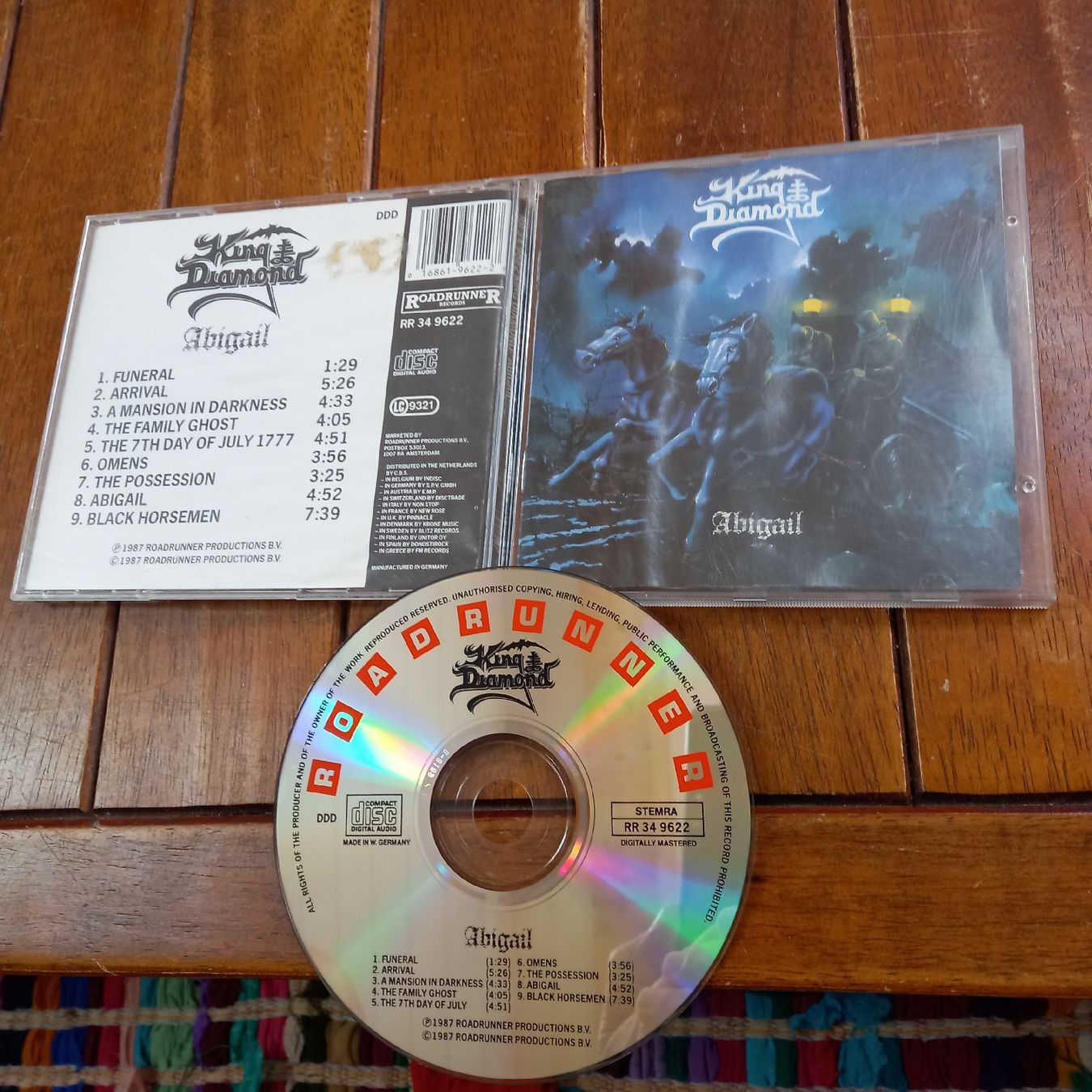 CD: King diamond -abigail – Usato da St-Cergue venduto da VeganWarrior