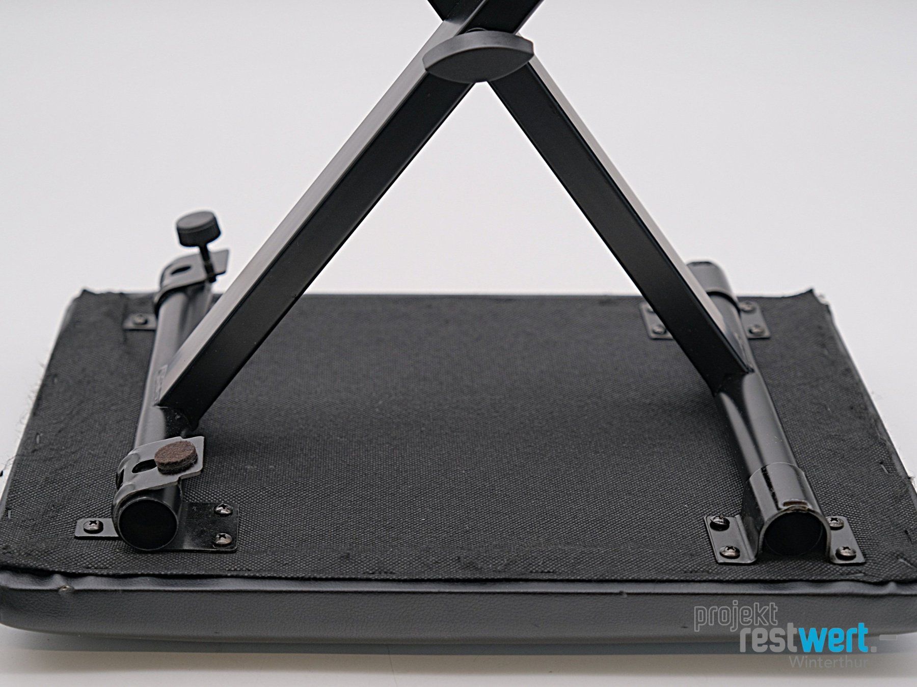 Hocker: GEWA Klavierhocker KB-10B schwarz – Gebraucht aus Winterthur von Restwert_Winterthur 5