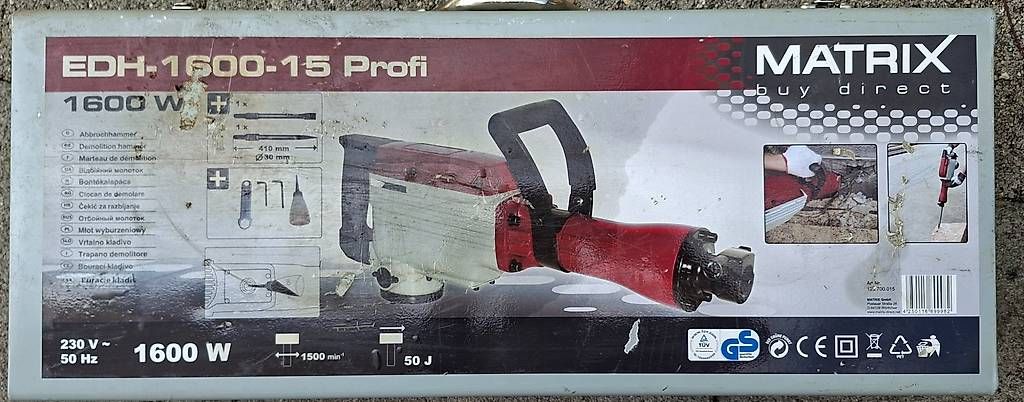 Tutti gli attrezzi: Abbruchhammer Marteau de démolition + accessoires – Usato da Châbles FR venduto da Monar 1