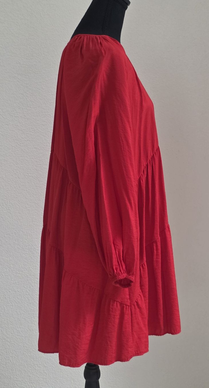 H&M Kleider: Kleid rot Grösse M H&M – Gebraucht aus Rheinsulz von Gilea 2