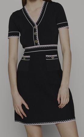 MORGAN Elegantes Strickkleid Gr. S - Schwarz mit Goldknöpfen