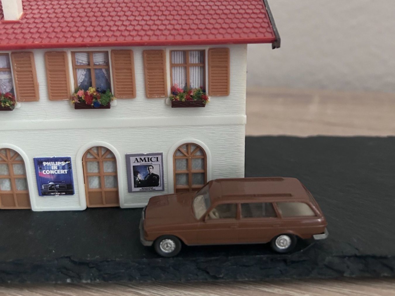Wiking Modellini d'auto: Mercedes 250T Wiking 1:87 – Usato da Goldach venduto da Manyro55