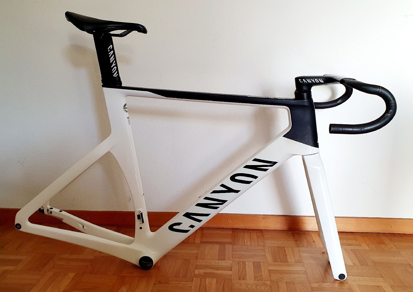 Canyon Biciclette: RAHMENSET Canyon Aeroad cf slx 8 2022 gr.L – Usato da Uster venduto da luk_7thc 4