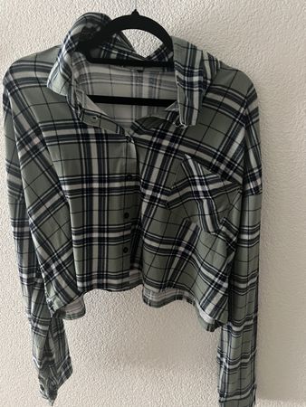 Kurzbluse Gr. M/L ( grün)