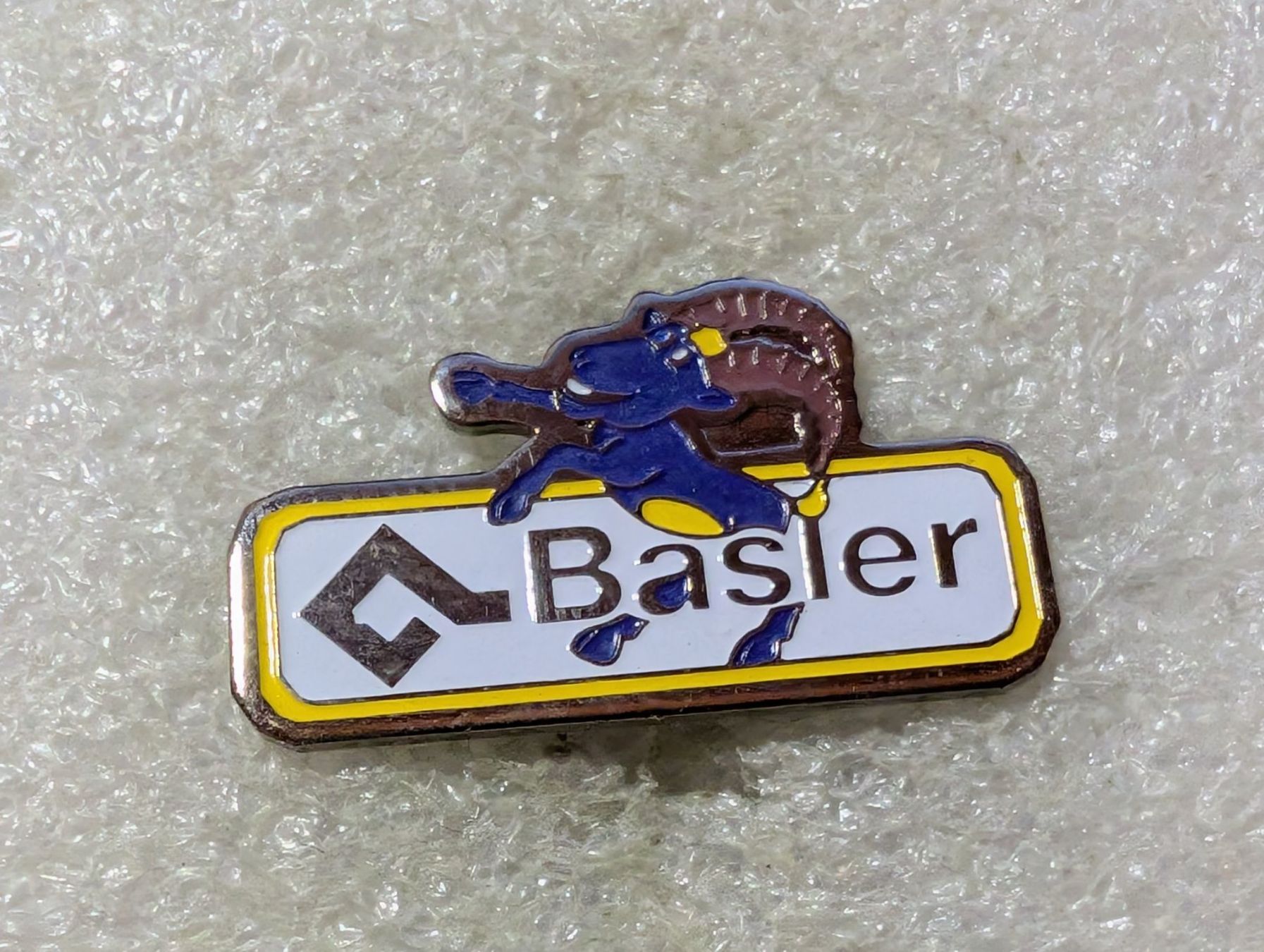 Plaquettes & Badges: Ansteckpin 2: Basler – D'occasion à Oppligen par Pin-Fall-Shop