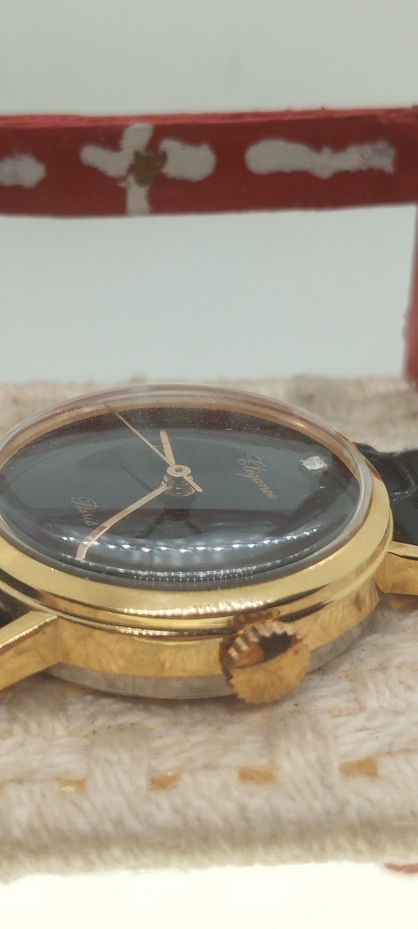 Orologi: Montre mécanique vintage élégance – Usato da La Chaux-de-Fonds venduto da jac_9llg 4