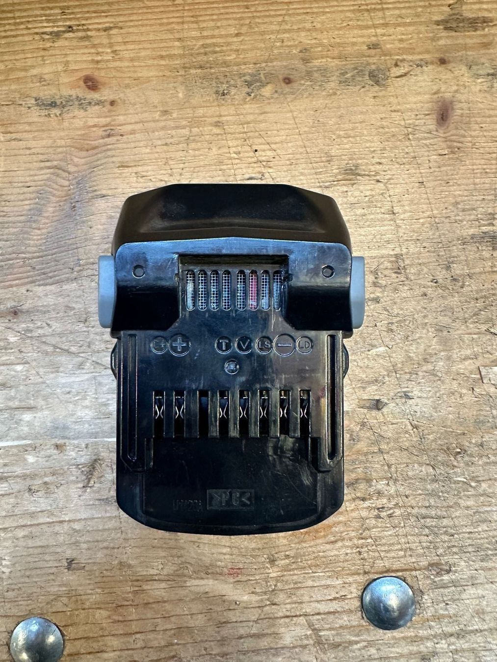 Panasonic Batterie: Hitachi Wechselakku BSL1815 – Usato da Uetendorf venduto da Revotool 2