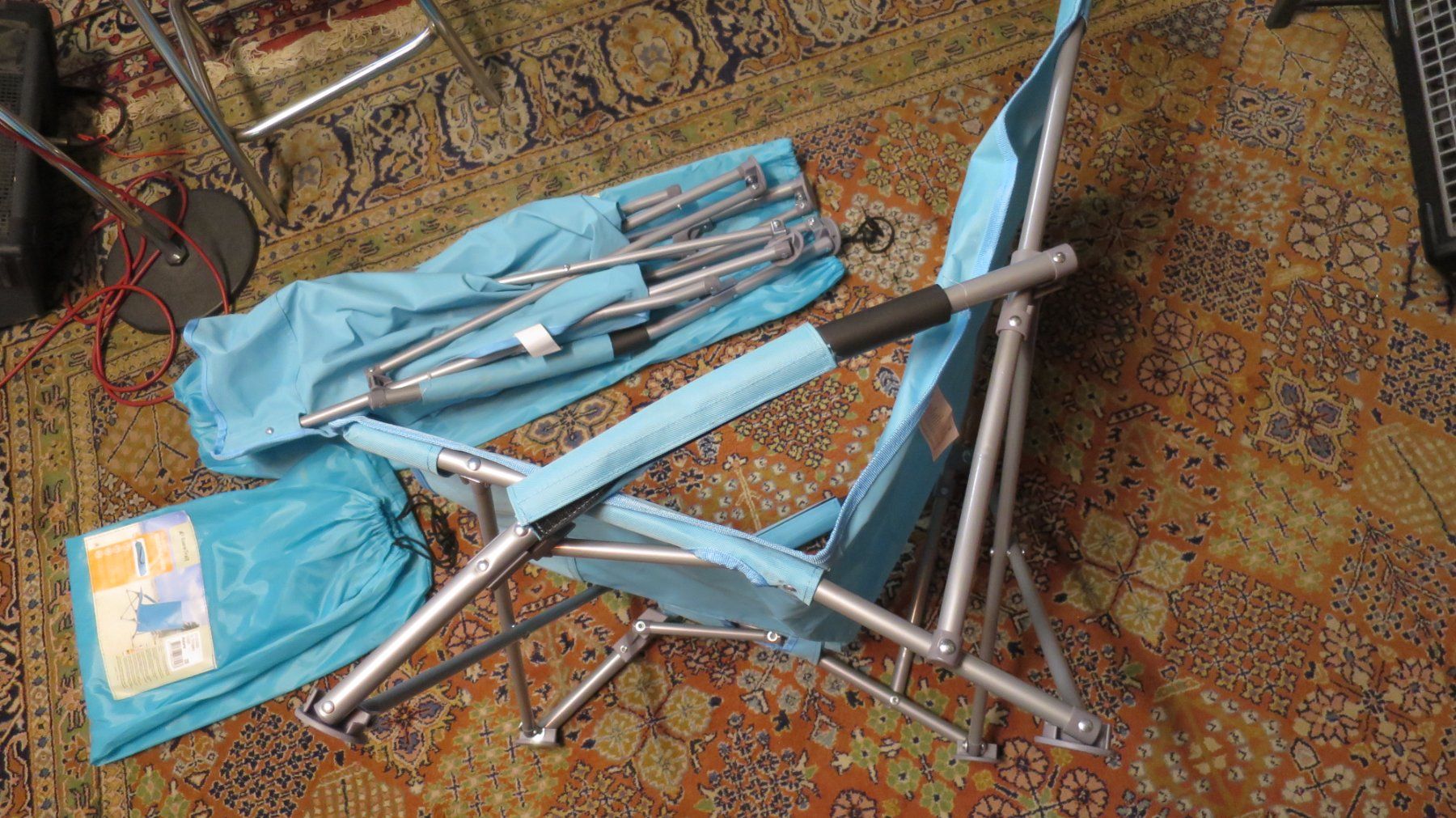 Sedie: 2 Stk. Camping Stühle Klappbar mit Bag Hellblau – Usato da Zürich venduto da tomarowean 2